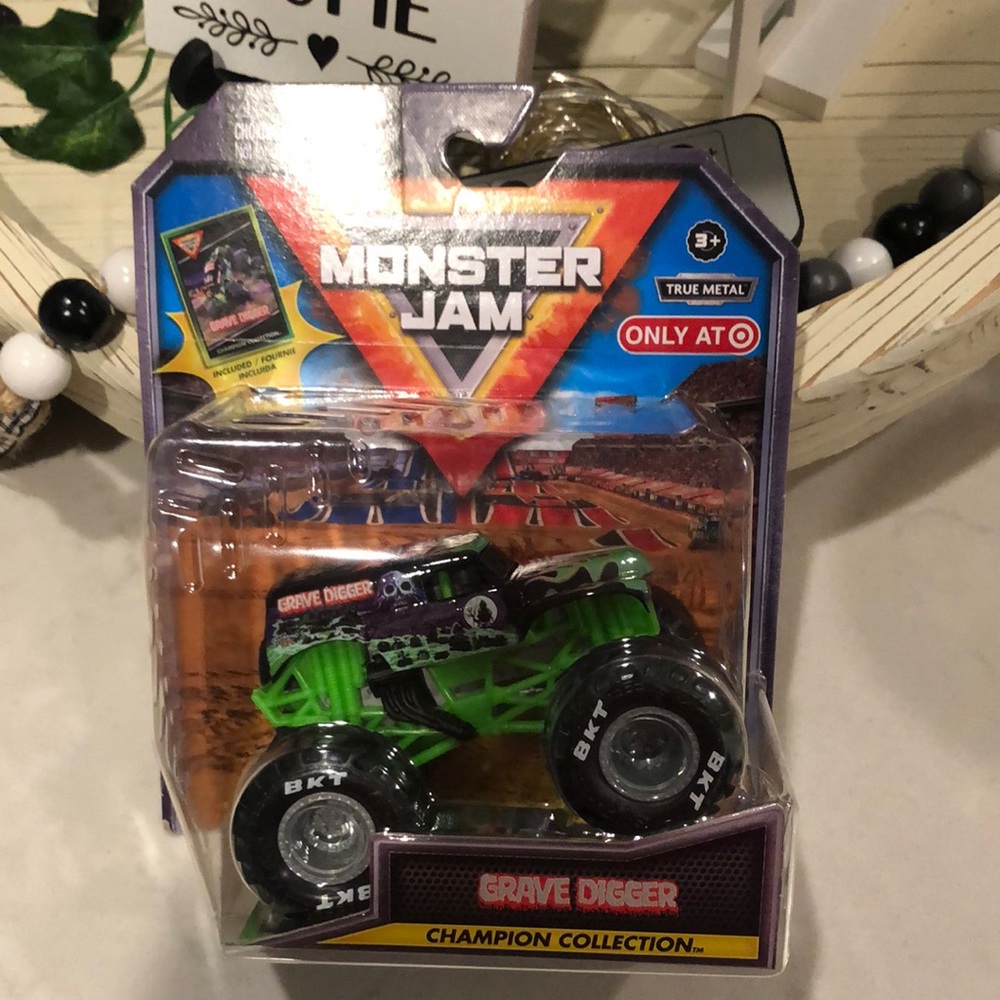 Monster Jam Grave Digger Toy Truck